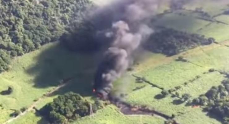 В Мексике взорвался нефтепровод из-за нелегальной врезки