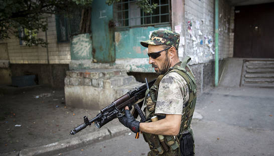 На Донбассе местные жители устроили самосуд над российским военным