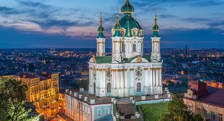 В Киеве 24 августа откроют смотровую площадку Андреевской церкви