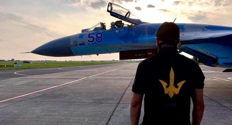 Украинские пилоты покорили зрителей на авиашоу в Польше