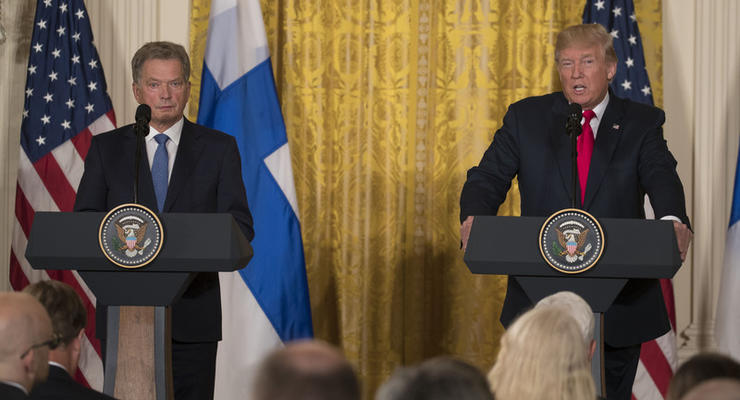 США защитят страны Балтии от угроз на фоне учений РФ - Трамп
