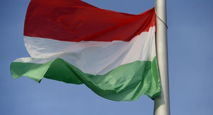 Венгрия требует от ЕС компенсировать деньги за стену на границе