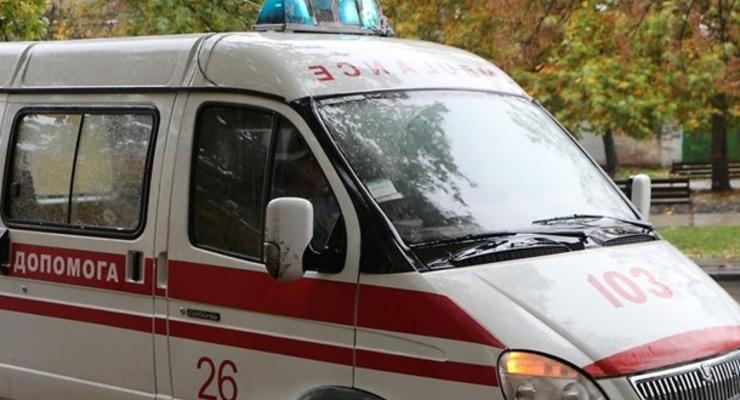 В Станице Луганской на растяжке подорвалась женщина