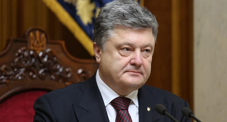 Порошенко признал разочарование украинцев и угрозу контрреволюции