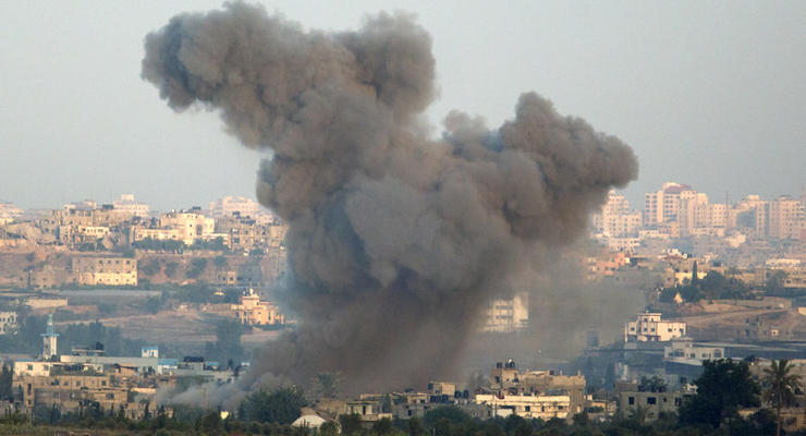Израиль разбомбил связанный с химоружием комплекс в Сирии - СМИ