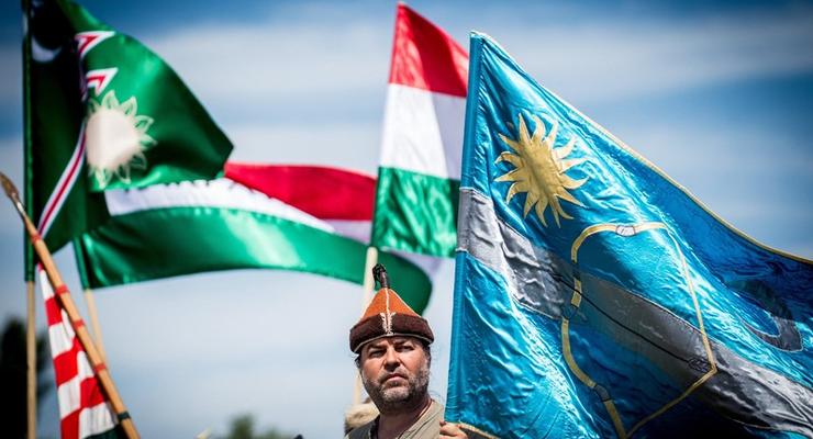 Венгрия назвала ножом в спину закон Украины об образовании