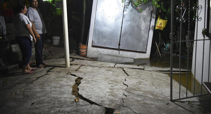 Жертвами землетрясения в Мексике стали шесть человек