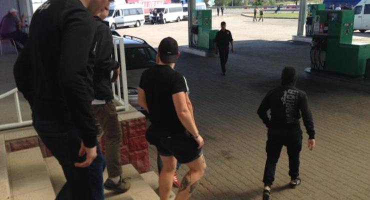 К пункту пропуска Краковец привезли титушек - партия Саакашвили