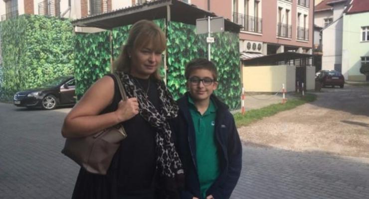Саакашвили поедет на границу с женой и сыном
