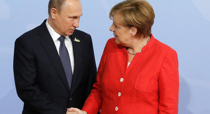 Меркель подтвердила звонок Путину и разговор о миротворцах ООН
