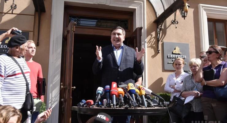 Саакашвили зачитали протокол о незаконном пересечении границы