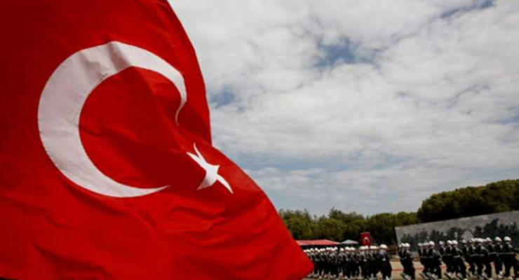 ФРГ хочет внести Турцию в список опасных для госслужащих стран