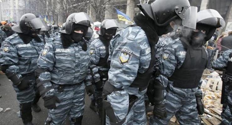 На Майдане могли стрелять из украденного во Львове оружия – адвокат Беркута