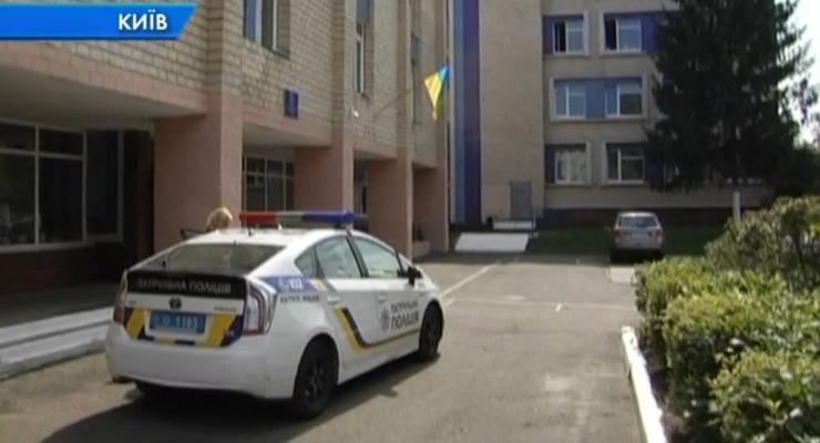 В Киеве стреляли на территории лицея, пострадал ученик