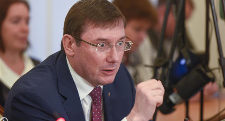 Саакашвили не депортируют из Украины - Луценко
