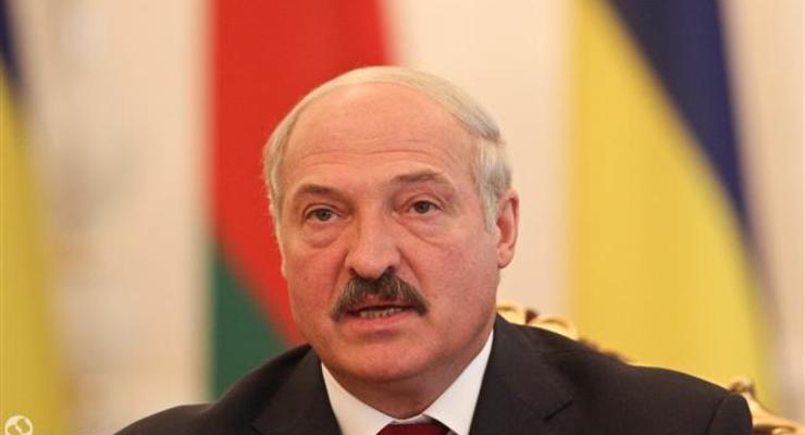 Лукашенко пошутил о Путине: Если снаряд попадет - двух не станет