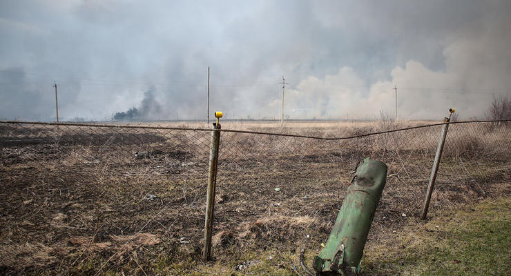 На Донбассе горит военный склад, объявлена эвакуация