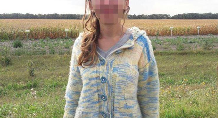 Патрульные Борисполя обнаружили в поле немую женщину