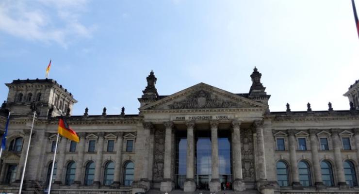 Выборы в Германии: бундестаг обойдется дороже на ?200 млн