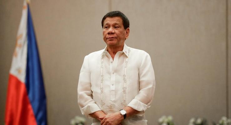Неизвестные обстреляли резиденцию президента Филиппин