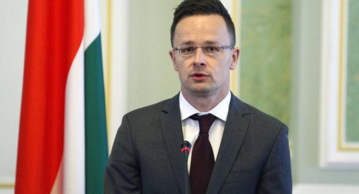 Венгрия обещает "больно ударить по будущему Украины"