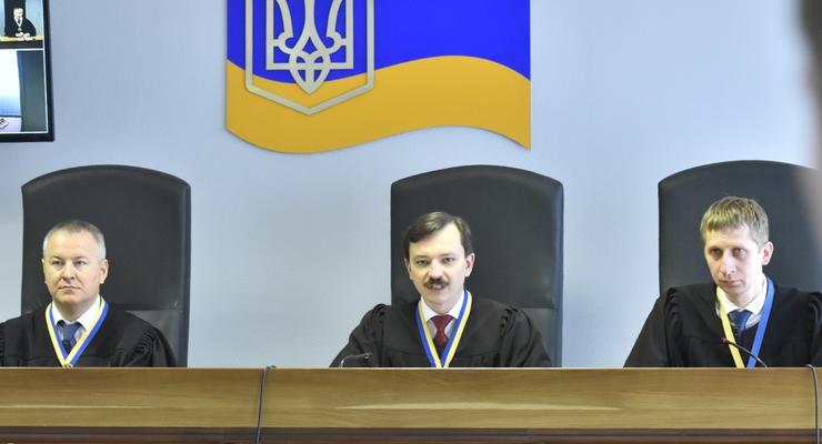 Суд не пустил адвоката на конфиденциальное свидание с Януковичем