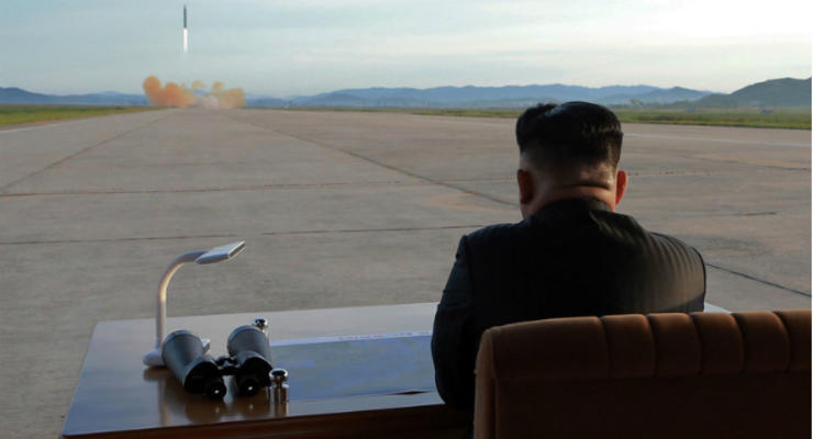 Ким Чен Ын грозит Японии ядерными облаками