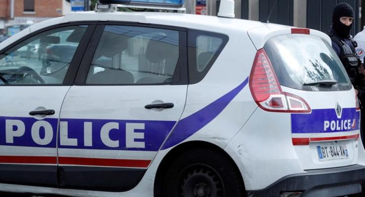 В Париже возле представительства Иордании взорвался мотоцикл
