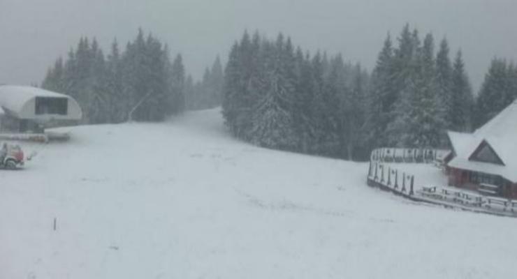 В Украине выпал снег