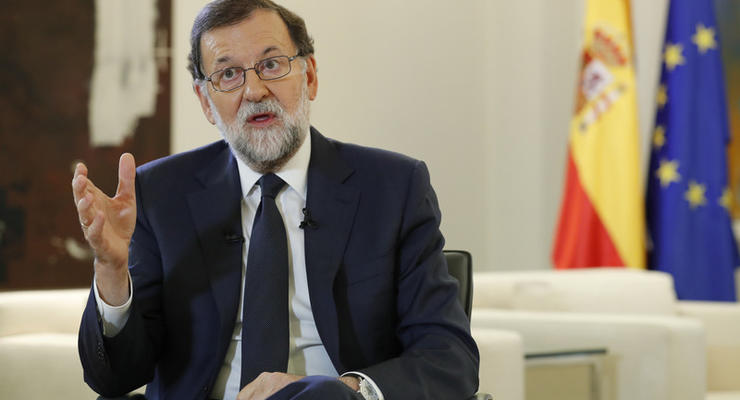 Испания может прекратить действие автономии Каталонии - премьер