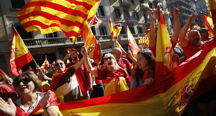 Исключать Каталонию из ЕС незаконно - МИД сообщества
