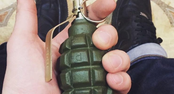 В Запорожской области мужчина подорвал себя гранатой после неудачного отравления таблетками