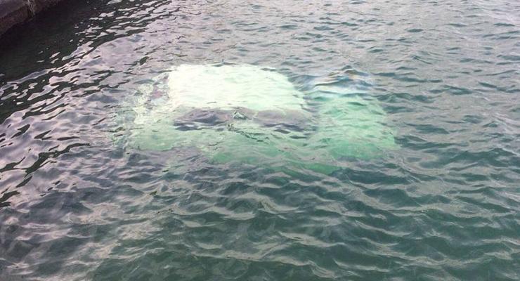 В Одессе на дне моря нашли автомобиль с трупом внутри