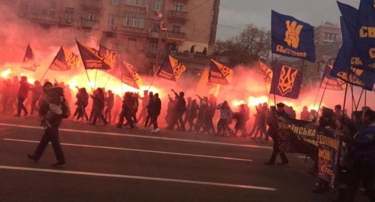 Полиция: В Киеве на марше 13 тысяч человек