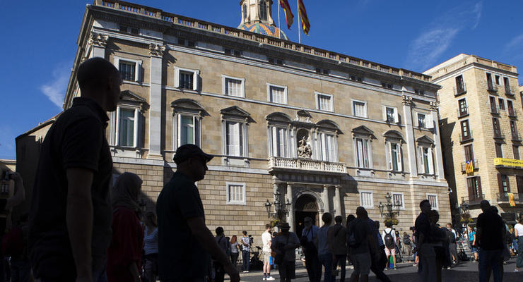 Из Каталонии свои главные офисы перенесли 1200 компаний