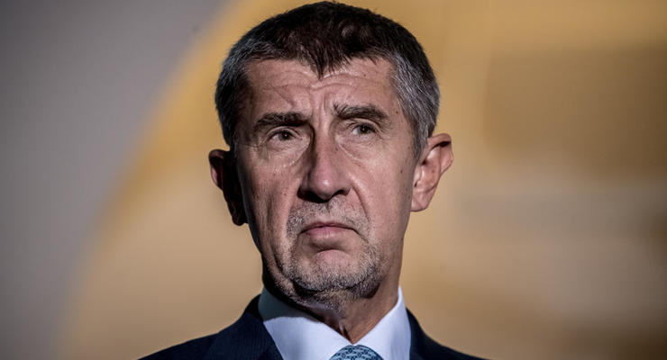 Выборы в Чехии: лидируют партия олигарха, ультраправые и пираты
