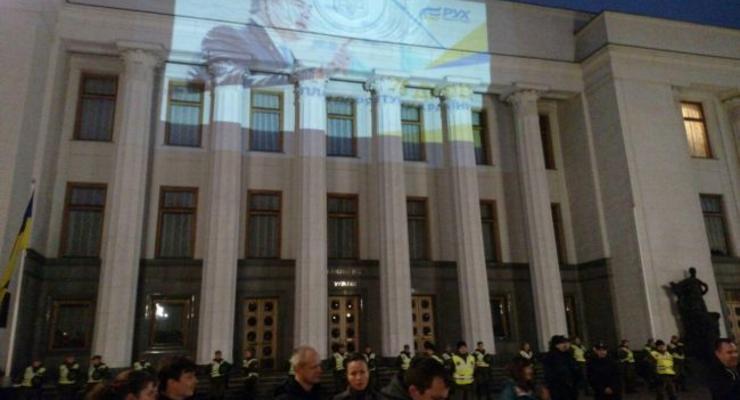 СМИ: Митинг под зданием Рады завершился