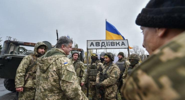 Порошенко анонсировал ротацию подразделений ВСУ на Донбассе