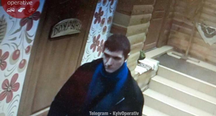 Камера засняла, как в Киеве "диджей" украл колонки