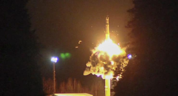 Россия запустила четыре баллистические ракеты