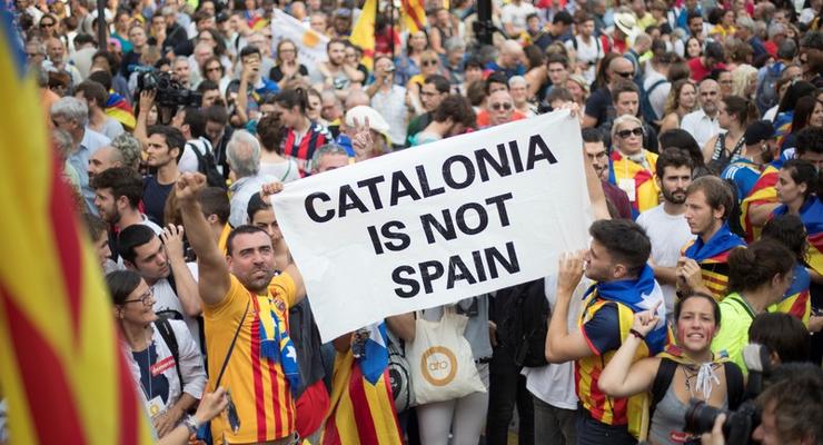 Лишь 29% каталонцев поддерживают независимость от Испании - опрос
