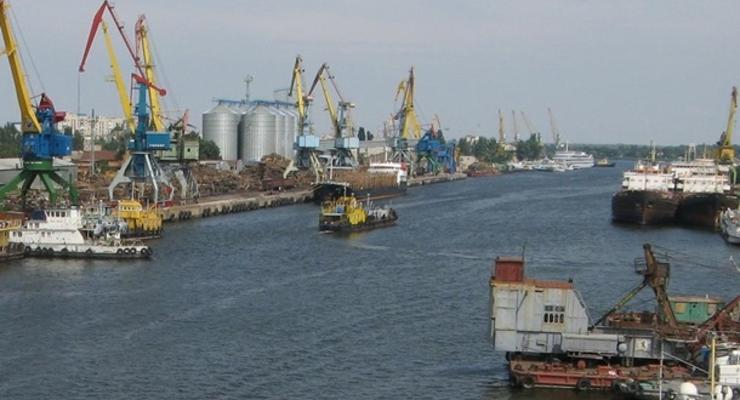 В октябре в Крым незаконно вошло 22 корабля