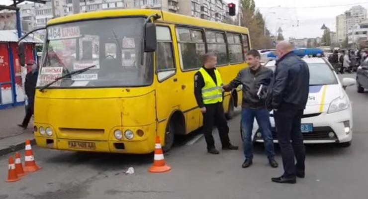 Арестован водитель маршрутки, сбивший двух человек в Киеве
