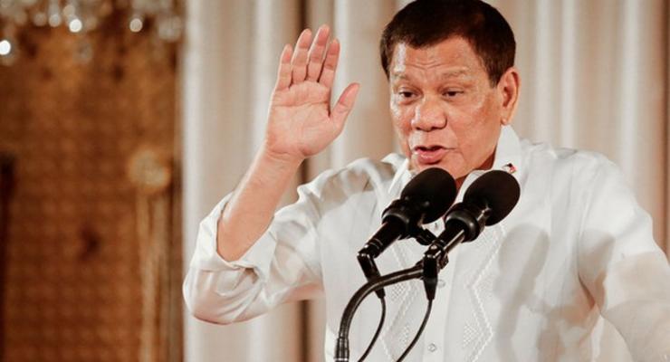 Филиппинский лидер Дутерте заявил, что убил человека в 16 лет