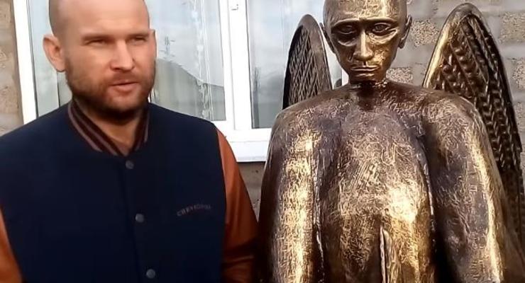В РФ сделали скульптуру Путина в виде медведя