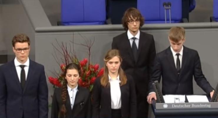 Школьник из РФ в Бундестаге назвал солдат Вермахта невинно погибшими