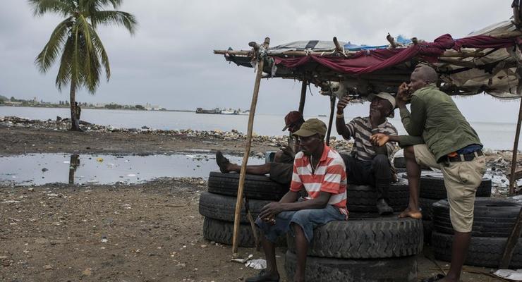США хотят выслать десятки тысяч беженцев из Гаити