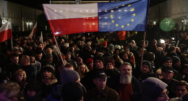 В Польше заявили, что в случае необходимости Европа может выбрать Москву, а не Киев