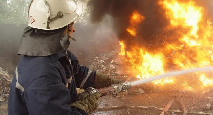 В Харькове произошел пожар в жилом доме, пострадали дети