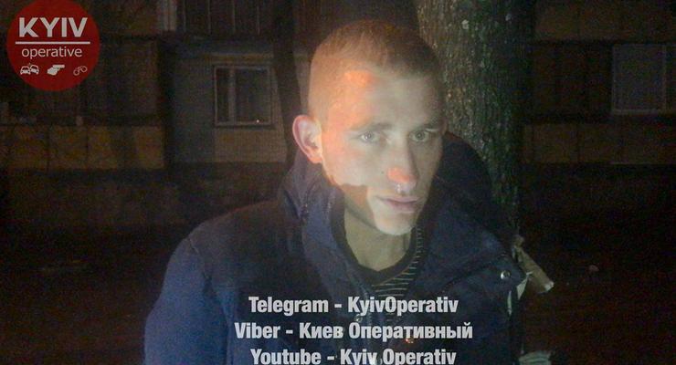 В Киеве "бизнесмен" ограбил таксиста и спрятался в детсаду